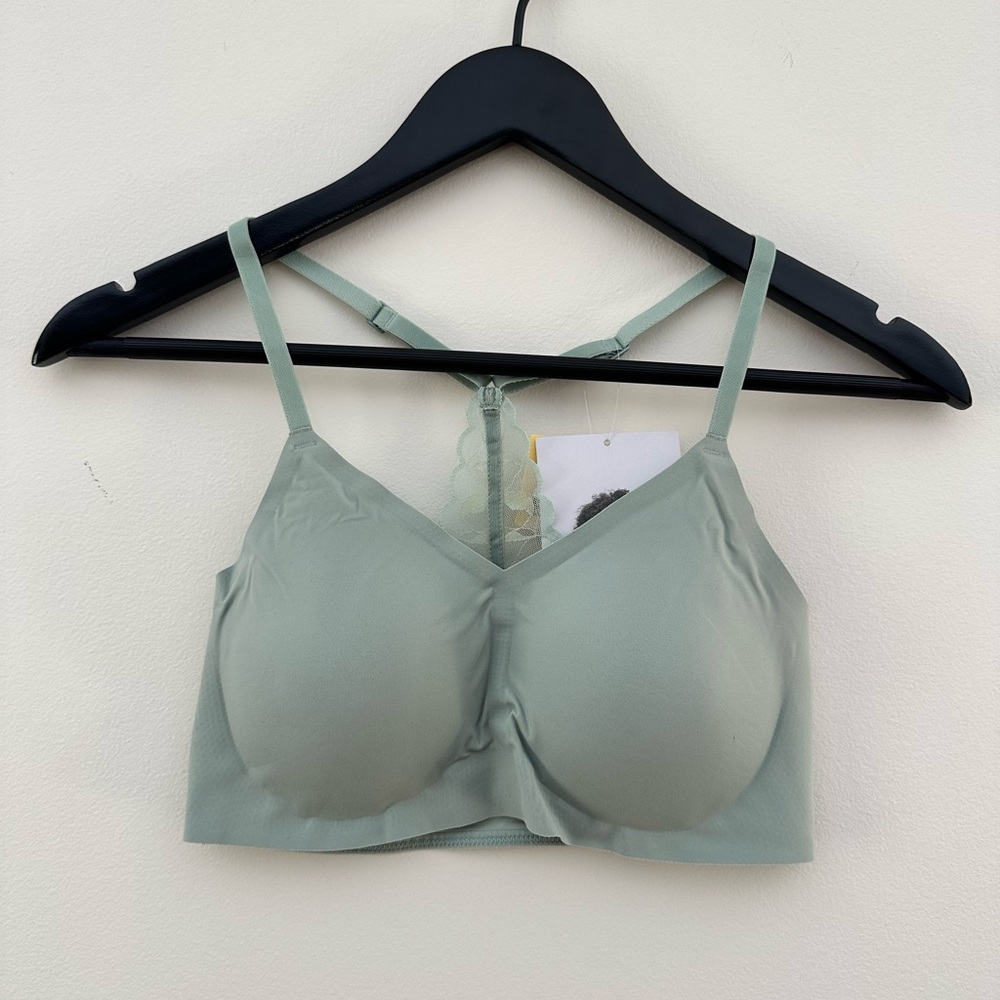 True & Co. Women's Medium Sage Green Bralette